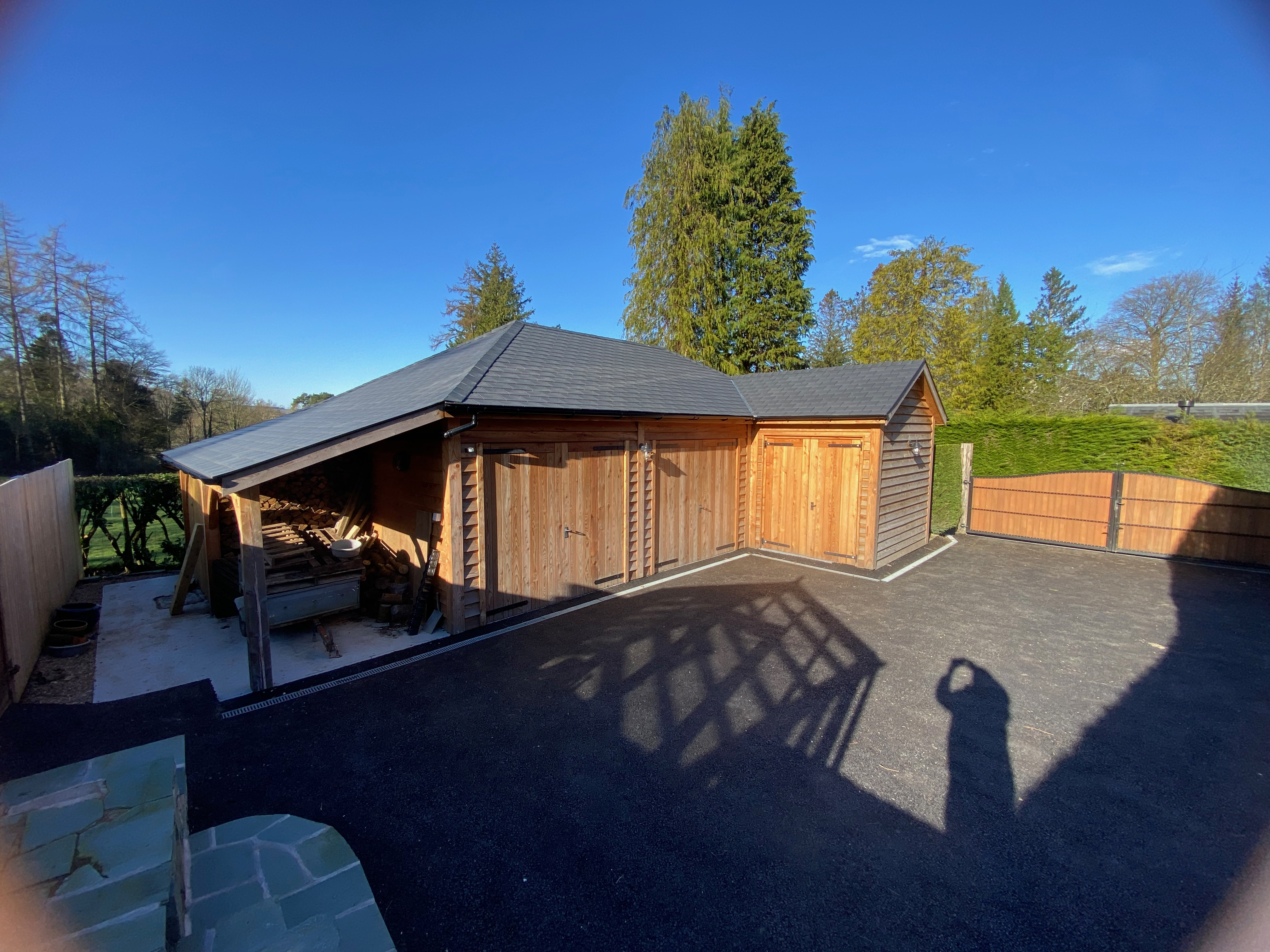 Oak-framed garage or carport by Woodstyle Joinery