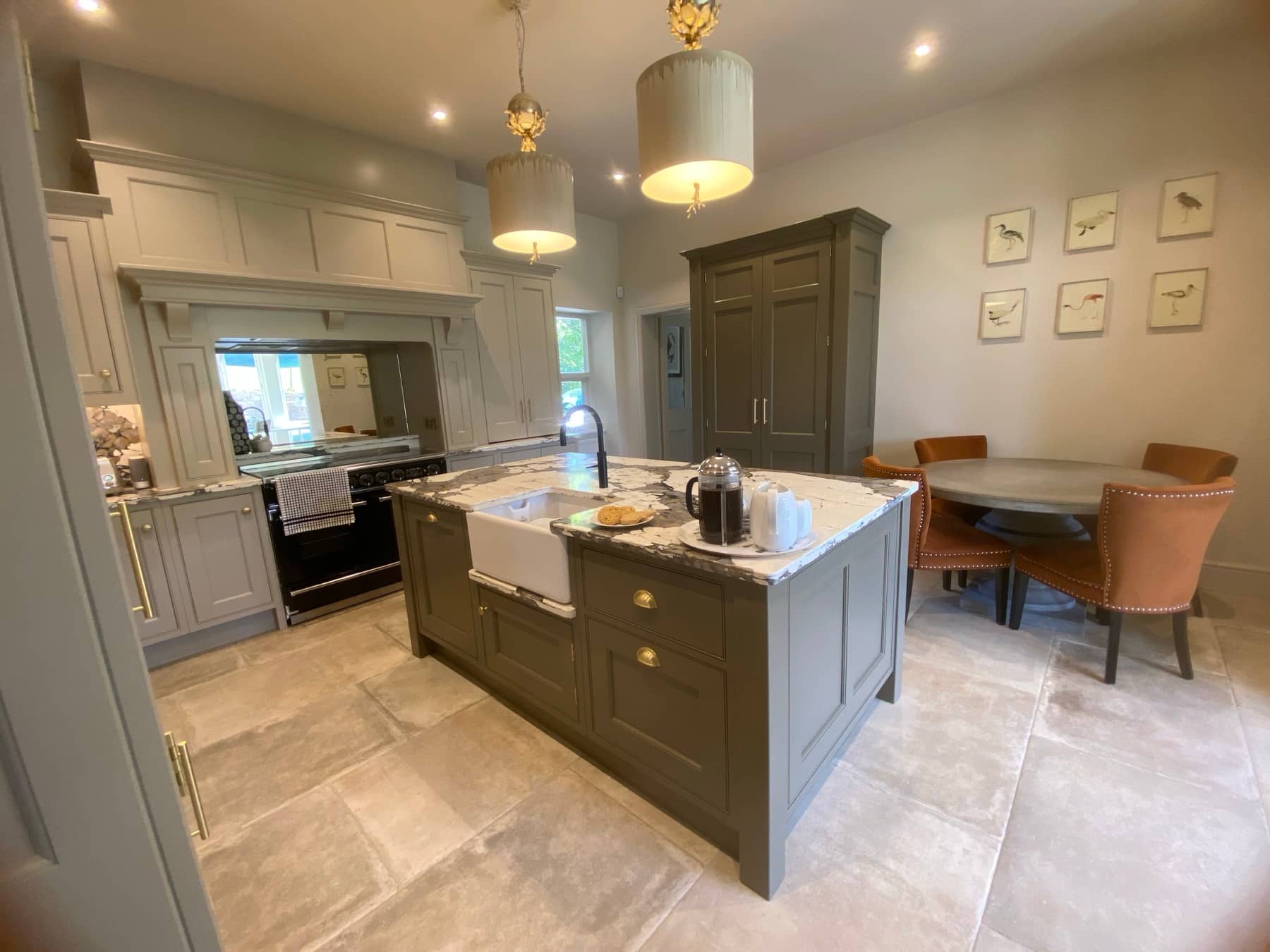Contemporary kitchen