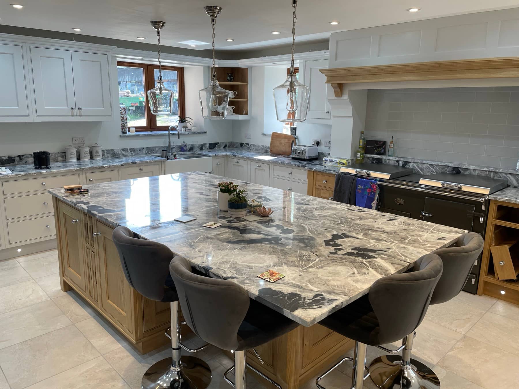 Kitchen with pan drawers